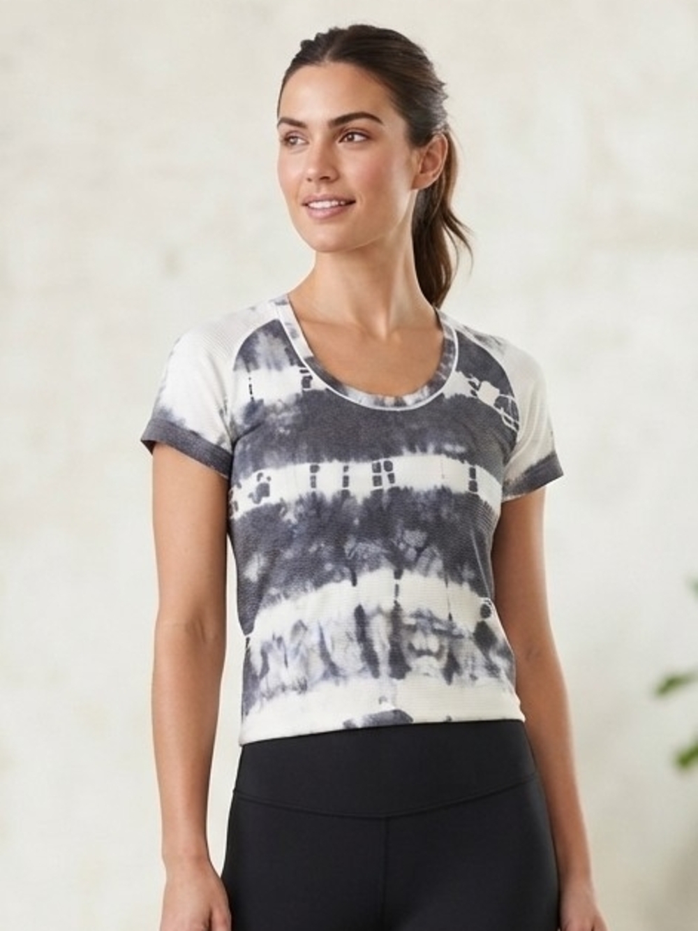 Lululemon Swiftly Tech Short Sleeve Scoop Tee Tie Dye Size 8 - UVGC